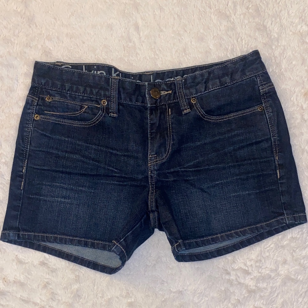 Calvin Klein Women's Denim Shorts - Indigo
